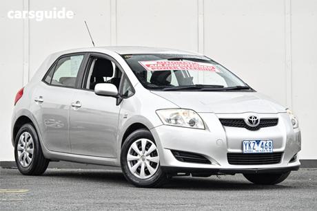 Silver 2009 Toyota Corolla Hatchback Ascent