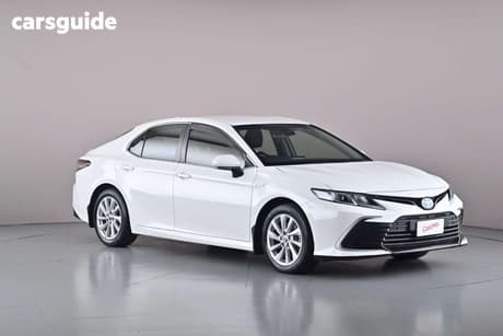 2022 Toyota Camry Ascent Hybrid