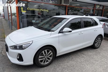 White 2017 Hyundai I30 Hatchback Active