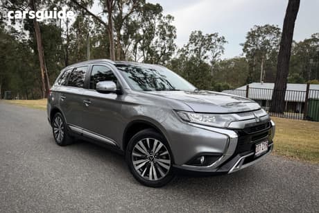 Grey 2020 Mitsubishi Outlander Wagon Ls 7 Seat (2Wd)