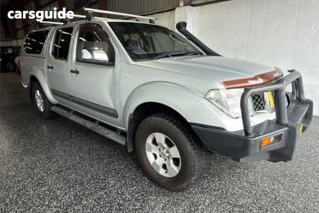 Silver 2007 Nissan Navara Dual Cab Pick-up St-X (4X4)