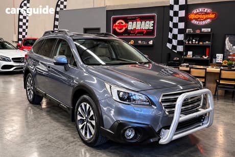 Grey 2017 Subaru Outback Wagon 2.5I Premium
