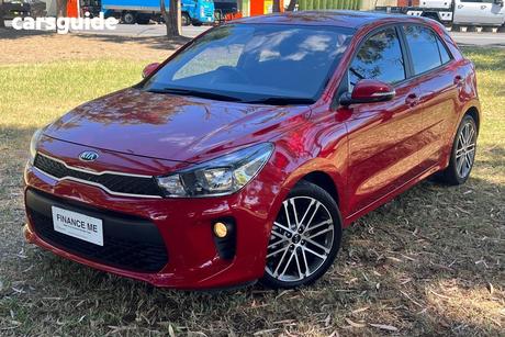 Red 2020 Kia RIO Hatchback Sport