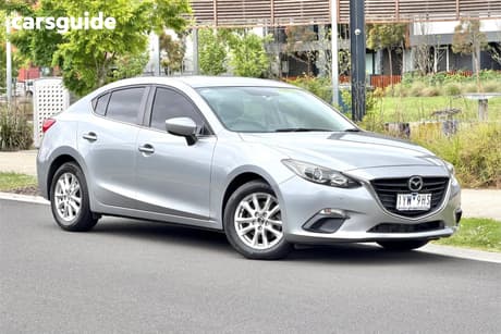Silver 2014 Mazda 3 Sedan Maxx