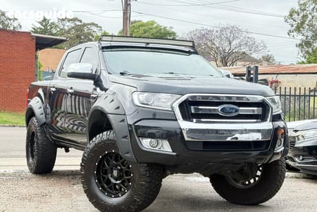 2016 Ford Ranger XLT **LIFTED**