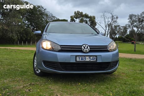 Blue 2009 Volkswagen Golf Hatchback 103 Tdi Comfortline
