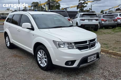 White 2014 Dodge Journey Wagon Sxt
