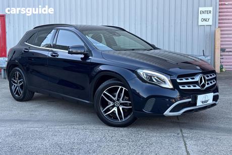 Blue 2018 Mercedes-Benz GLA180 Wagon 180
