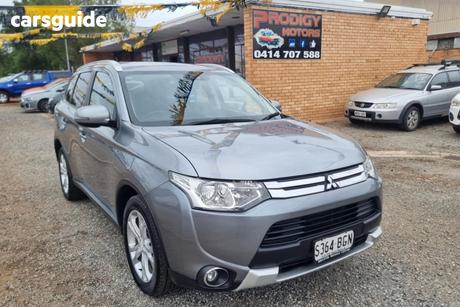 Grey 2014 Mitsubishi Outlander Wagon Ls (4X4)
