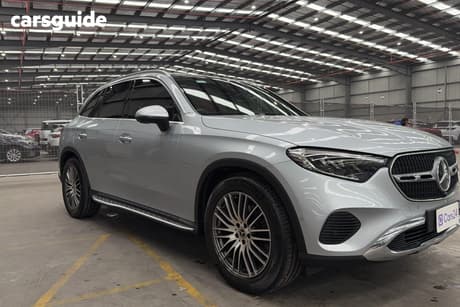 Silver 2025 Mercedes-Benz GLC200 Wagon 4Matic