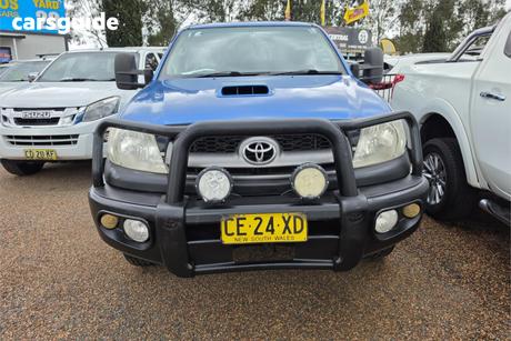 Blue 2010 Toyota Hilux Dual Cab Pick-up Sr5 (4X4)