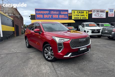 Red 2022 GWM Haval Jolion Wagon Premium