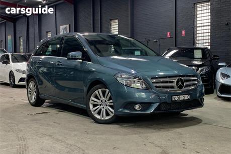 Blue 2013 Mercedes-Benz B200 Hatchback Be