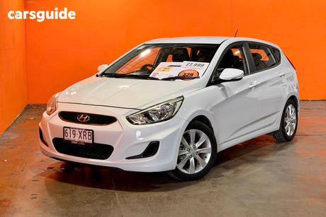 White 2017 Hyundai Accent Hatchback Sport