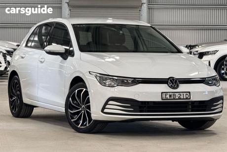 White 2022 Volkswagen Golf Hatchback 110Tsi Life