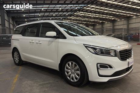 White 2019 Kia Carnival Wagon S