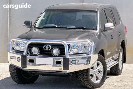 Grey 2014 Toyota Landcruiser Wagon Altitude (4X4)