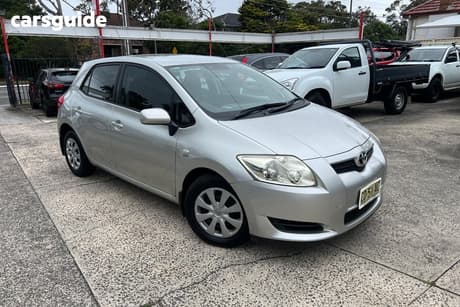 Silver 2008 Toyota Corolla Hatchback Ascent