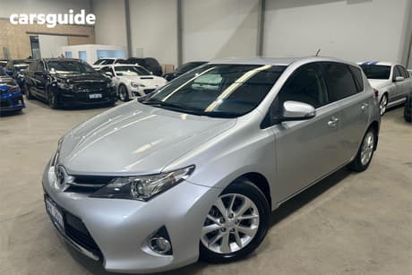 Silver 2014 Toyota Corolla Hatchback Ascent Sport