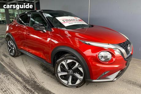 Red 2024 Nissan Juke Hatchback St-L