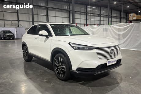 White 2024 Honda HR-V Wagon Vi X