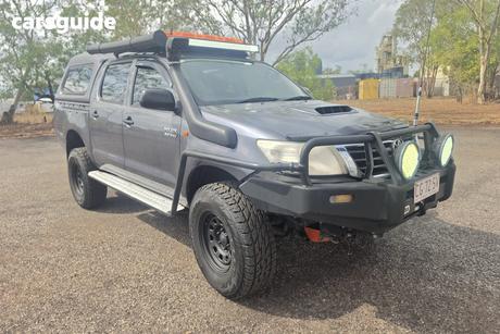 Grey 2014 Toyota Hilux Dual Cab Pick-up Sr (4X4)