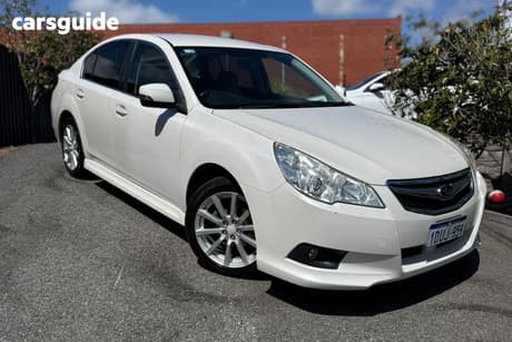 White 2011 Subaru Liberty Sedan 2.5I MY12