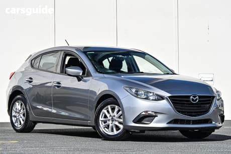 Silver 2016 Mazda 3 Hatchback Neo