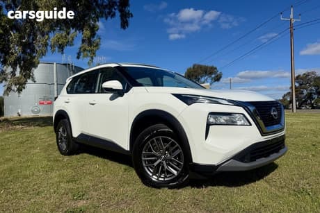 White 2024 Nissan X-Trail Wagon St (2Wd)