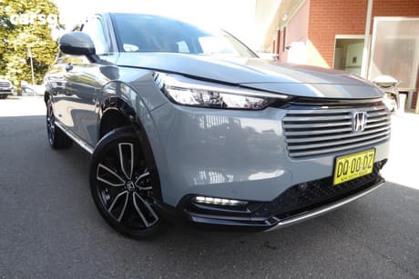 Grey 2025 Honda HR-V Wagon E:Hev X