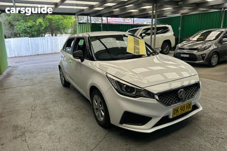 White 2024 MG MG3 Hatchback Core