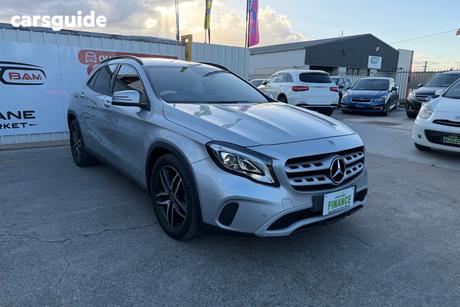 Silver 2017 Mercedes-Benz GLA180 Wagon 180
