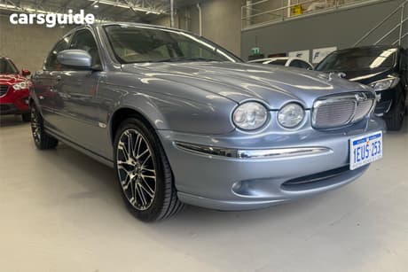 Silver 2007 Jaguar X Type Sedan 2.1 V6 LE
