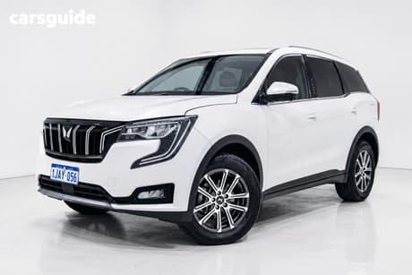 White 2024 Mahindra XUV700 Wagon Ax7L