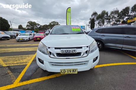 White 2015 Isuzu D-MAX Crew Cab Utility Ls-U Hi-Ride (4X2)