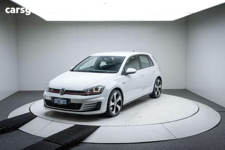 White 2014 Volkswagen Golf Hatchback Gti