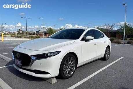 White 2023 Mazda 3 Sedan G20 Touring