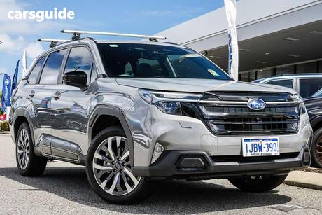 2025 Subaru Forester Hybrid Touring (Awd)