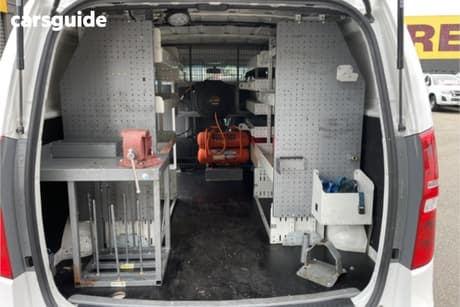 White 2017 Hyundai Iload Van 3S Twin Swing