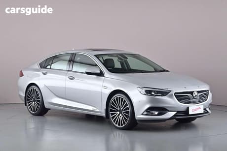 Silver 2018 Holden Calais Liftback V (5Yr)