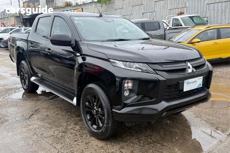 Black 2022 Mitsubishi Triton Double Cab Pick Up Glx-R (4X4)
