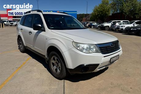 White 2009 Subaru Forester Wagon X