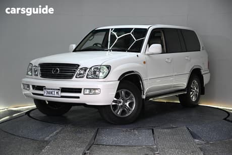 White 2004 Lexus LX470 Wagon (4X4)