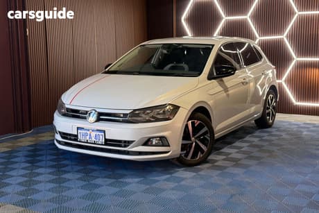 Silver 2018 Volkswagen Polo Hatchback Beats