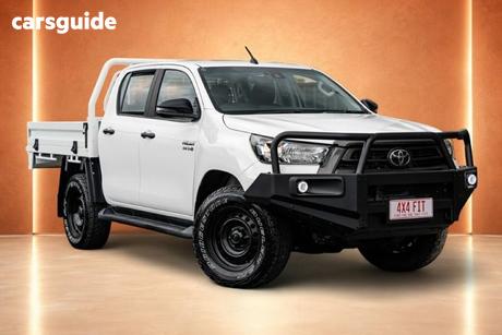 White 2020 Toyota Hilux Double Cab Chassis Sr (4X4)