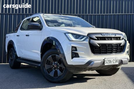 White 2022 Isuzu D-MAX Crew Cab Utility X-Terrain (4X4)