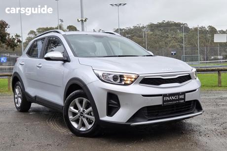 Silver 2025 Kia Stonic Wagon S
