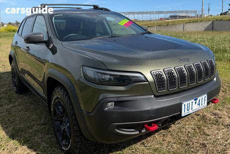 Green 2022 Jeep Cherokee Wagon Trailhawk (4X4)