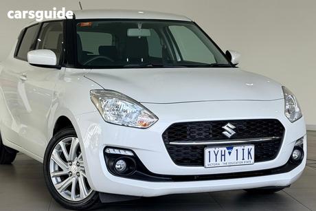 White 2023 Suzuki Swift Hatchback Gl Shadow