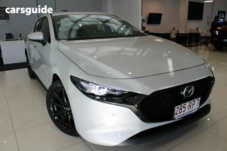 White 2026 Mazda Mazda3 Hatchback G25 Astina